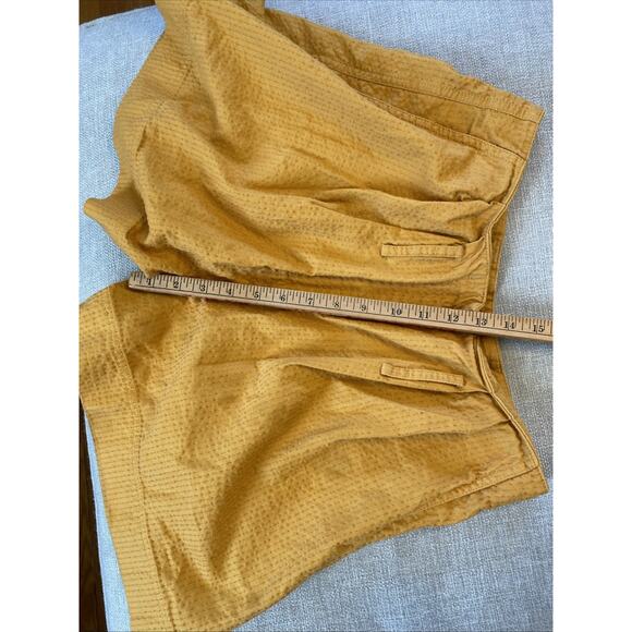 Baum Und Pferdgarten Women's 40 M/L Button Pleated Shorts No Belt Waist 29” - Picture 10 of 11